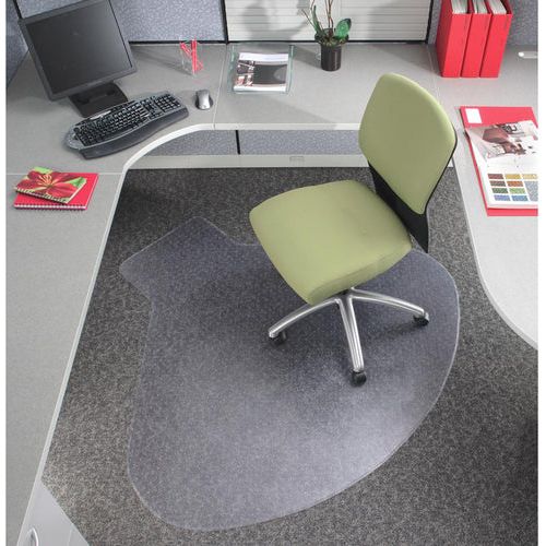 L-Shaped Medium Pile Chair Mat With Lip  66